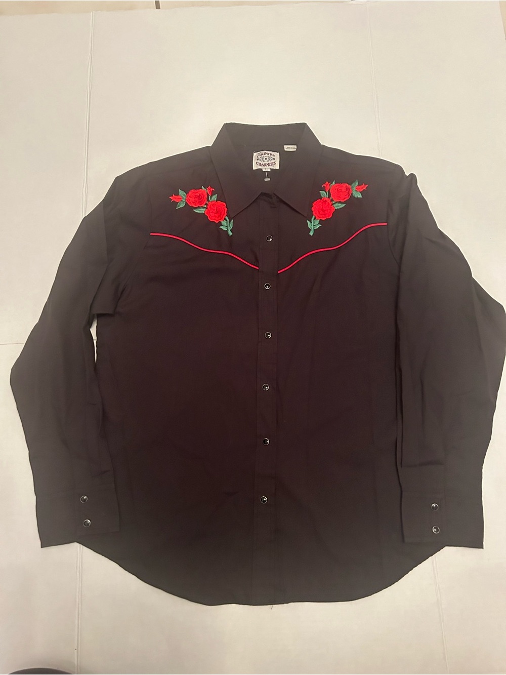 Ely Country Charmer American
Rose Western Shirt Rose
Embroidery